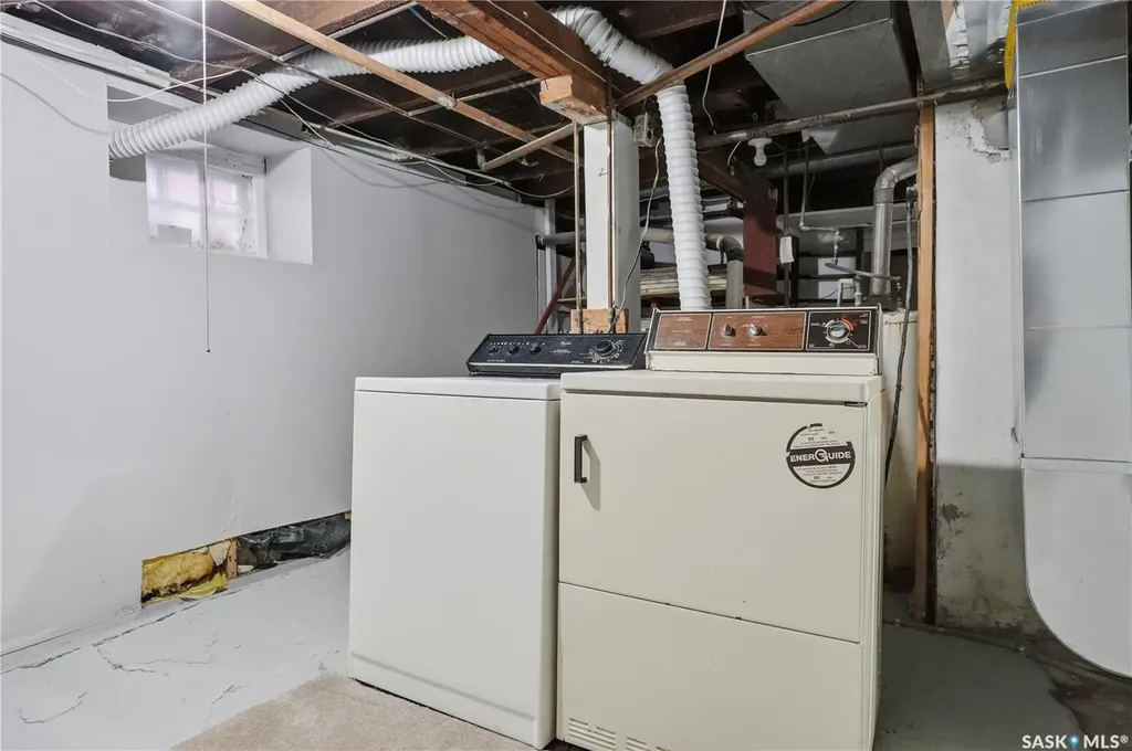 1008 Retallack Street Regina SK S4T 2H3