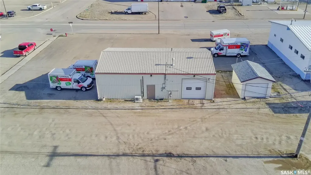 801 Cheadle Street W Swift Current SK S9H 0C2