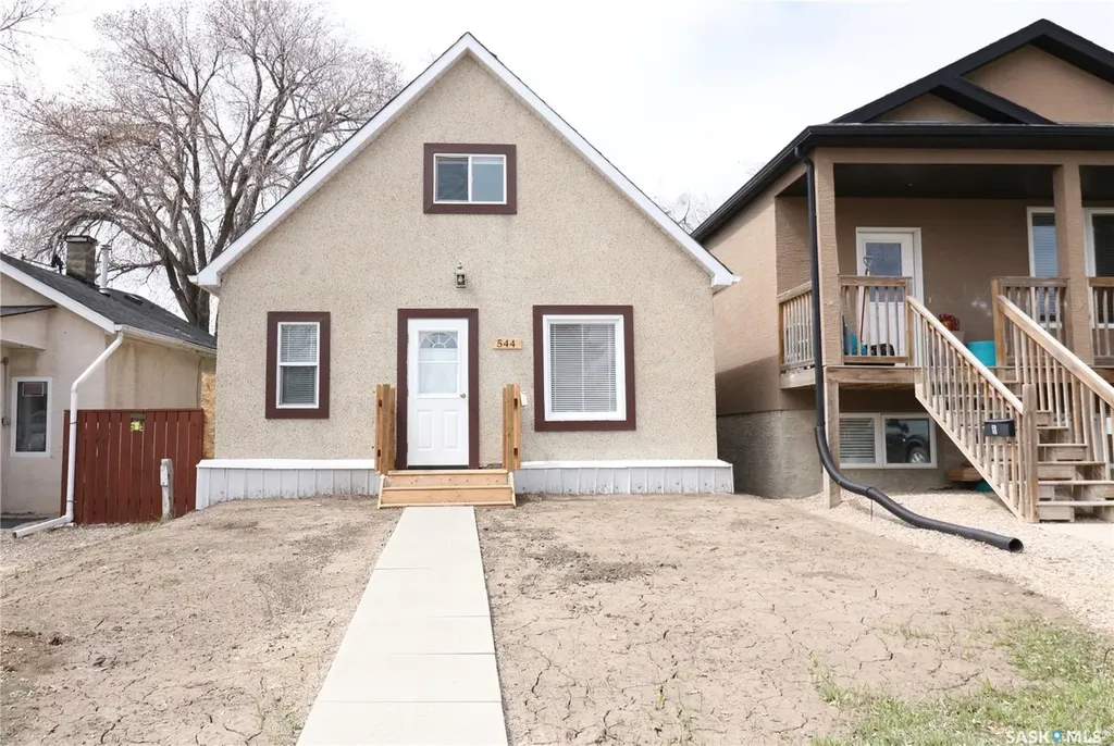 544 Osler Street Regina SK S4R 1W1