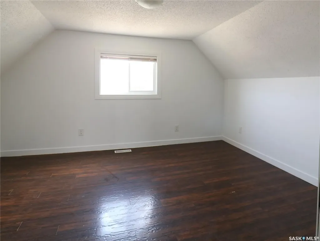 544 Osler Street Regina SK S4R 1W1