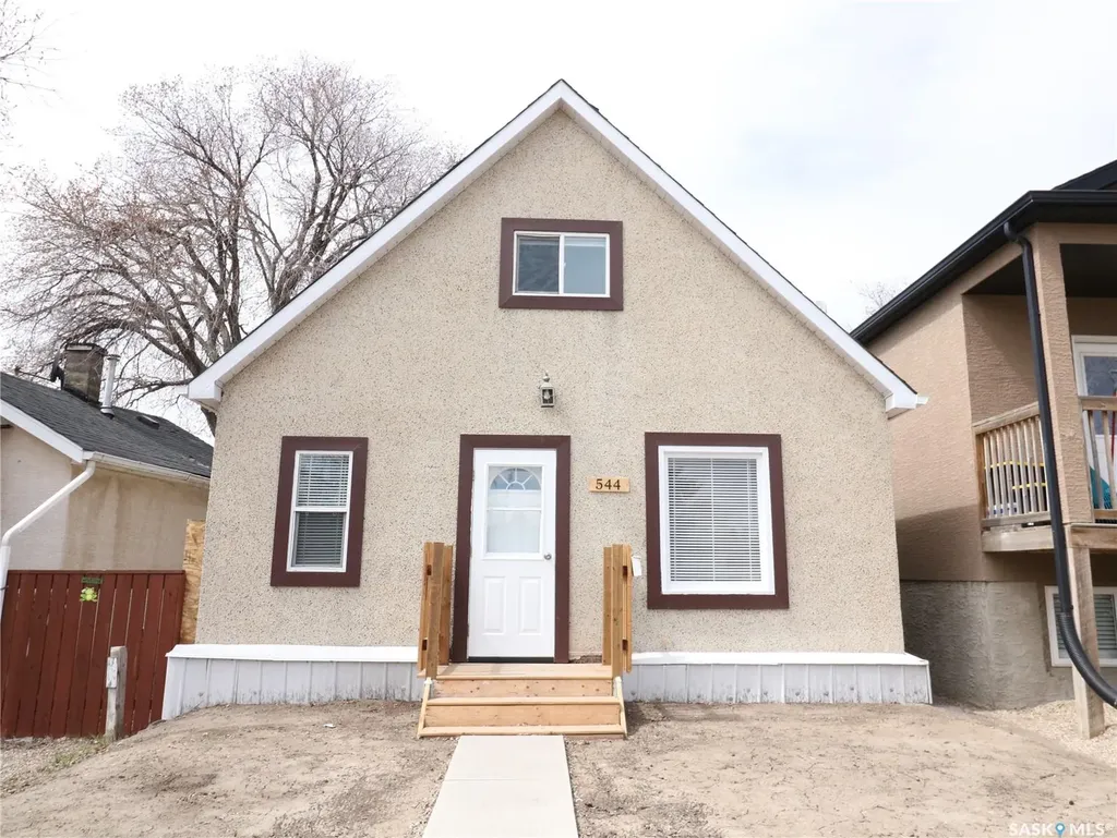 544 Osler Street Regina SK S4R 1W1