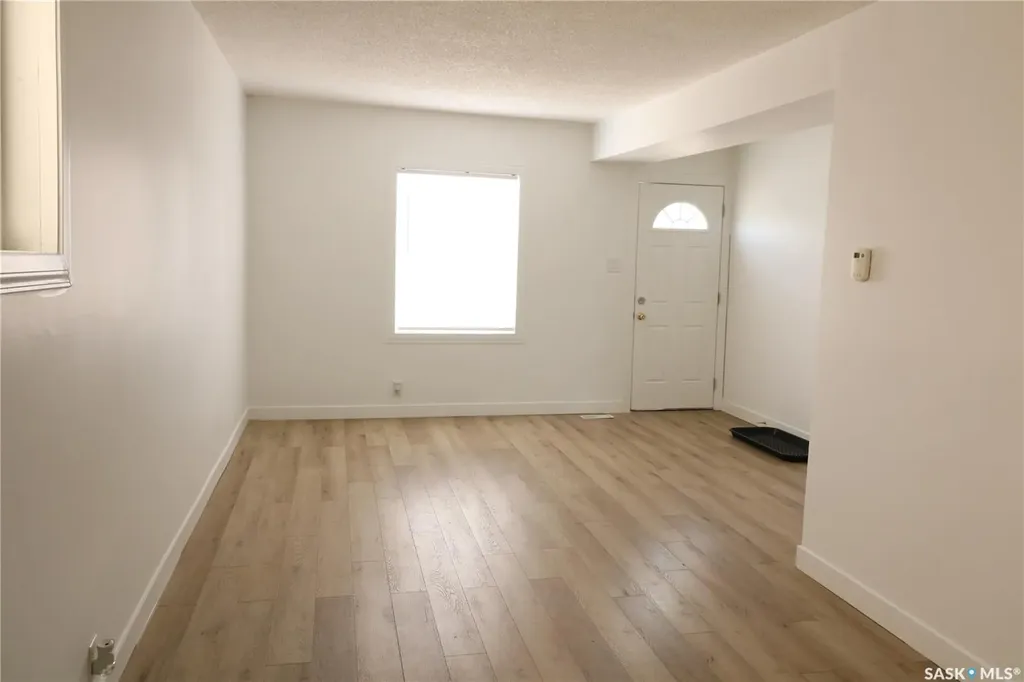 544 Osler Street Regina SK S4R 1W1