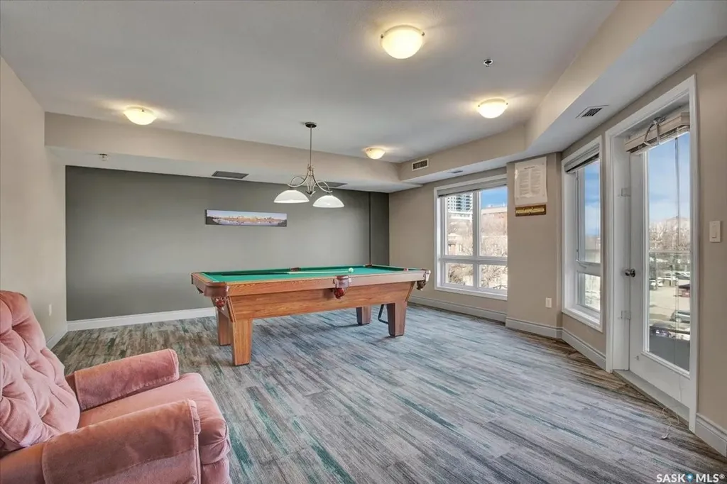902 Spadina Crescent E Saskatoon SK S7K 0G8