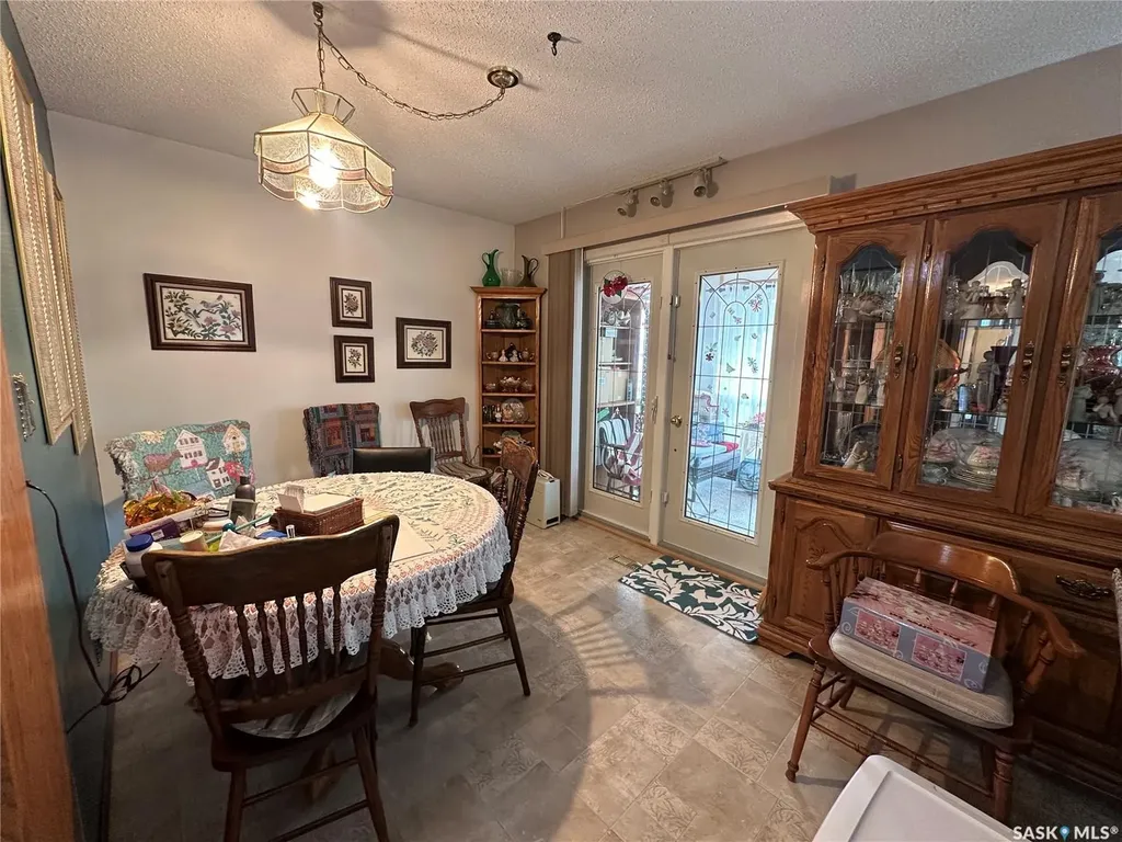32 4th Street SE Preeceville SK S0A 3B0