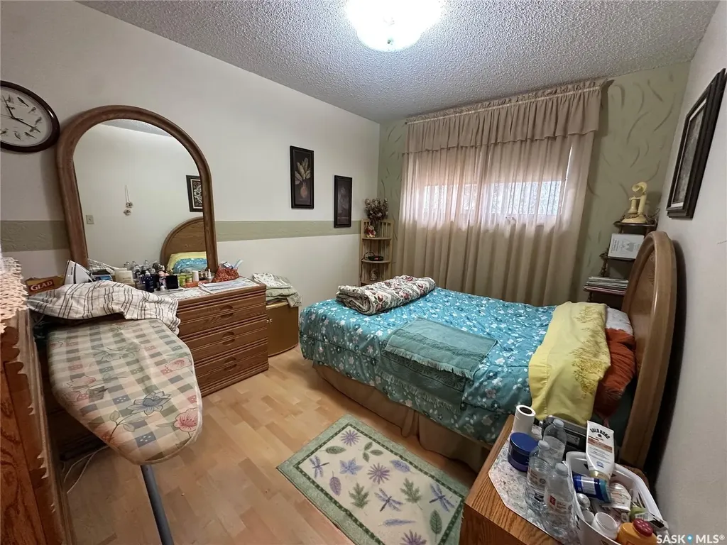 32 4th Street SE Preeceville SK S0A 3B0