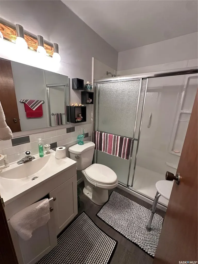 32 4th Street SE Preeceville SK S0A 3B0