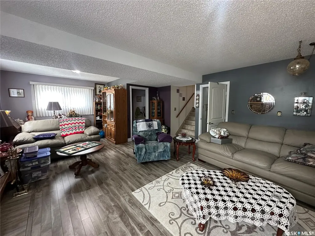 32 4th Street SE Preeceville SK S0A 3B0