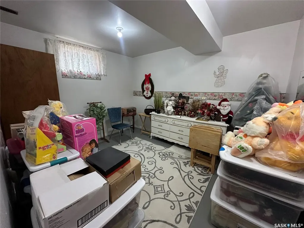 32 4th Street SE Preeceville SK S0A 3B0