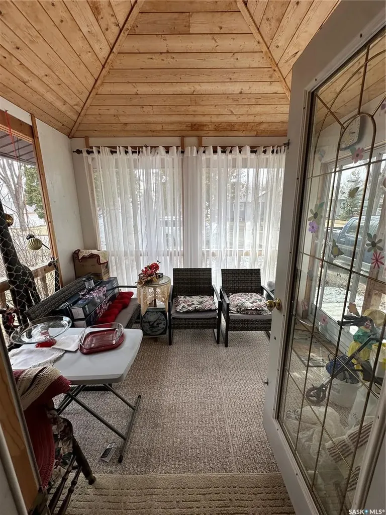 32 4th Street SE Preeceville SK S0A 3B0