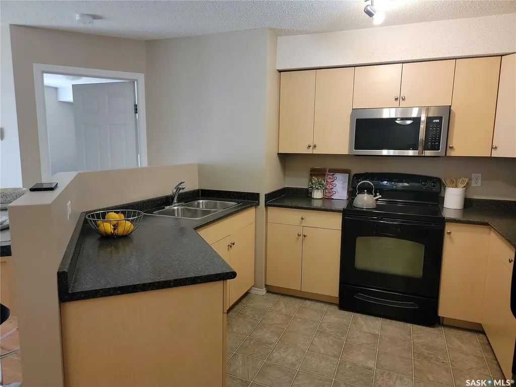 303 Lowe Road Saskatoon SK S7S 1P2
