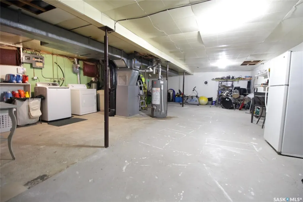 1101 Gordon Street Moosomin SK S0G 3N0