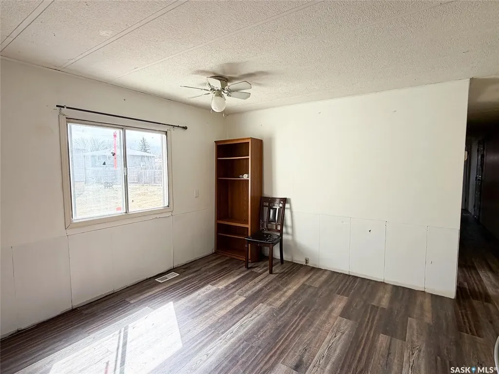 56 Clark Crescent Meadow Lake SK S9X 1C3