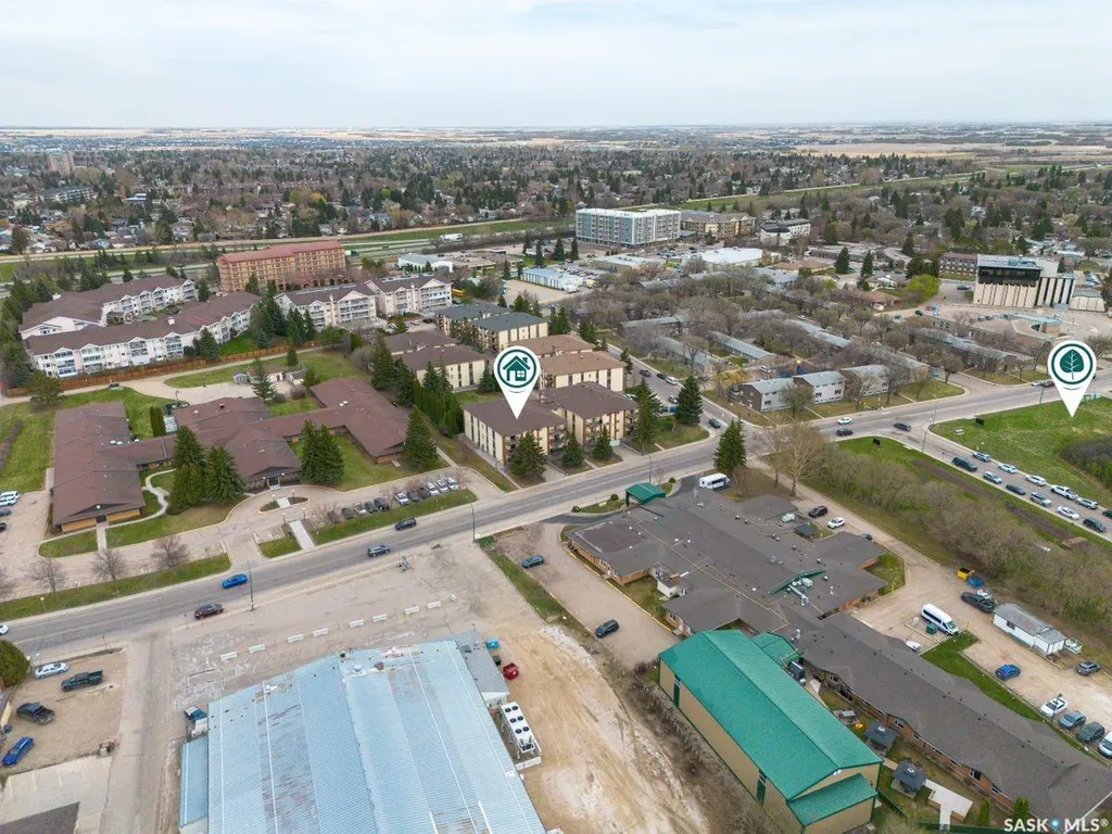 2013 Arlington Avenue Saskatoon SK S7J 2H6