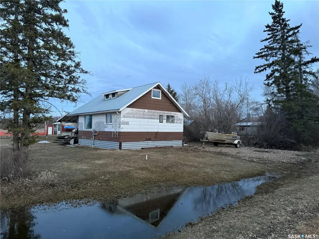 731 W 1st Street Weekes SK S0E 1V0