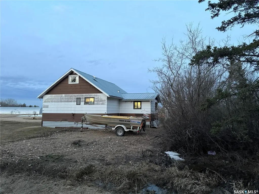 731 W 1st Street Weekes SK S0E 1V0