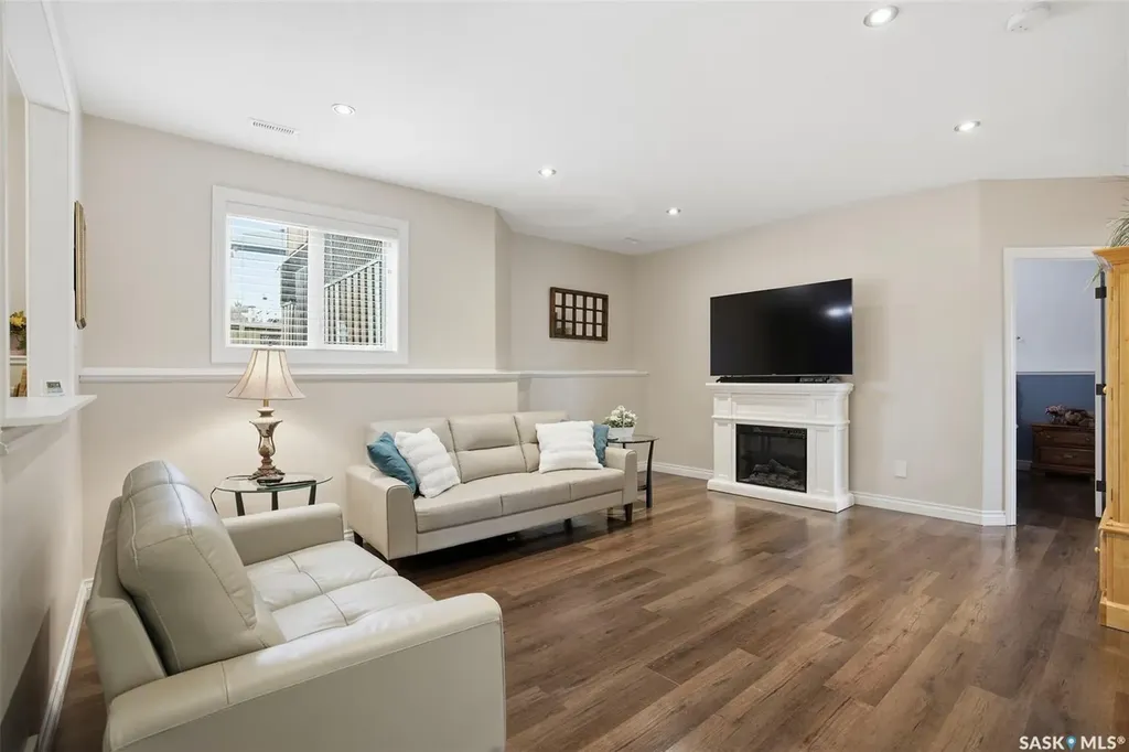 139 Pulles Crescent Saskatoon SK S7R 0B4