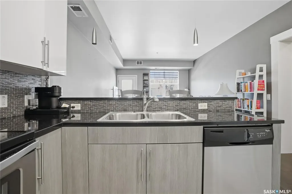 2255 Angus Street Regina SK S4T 2A3