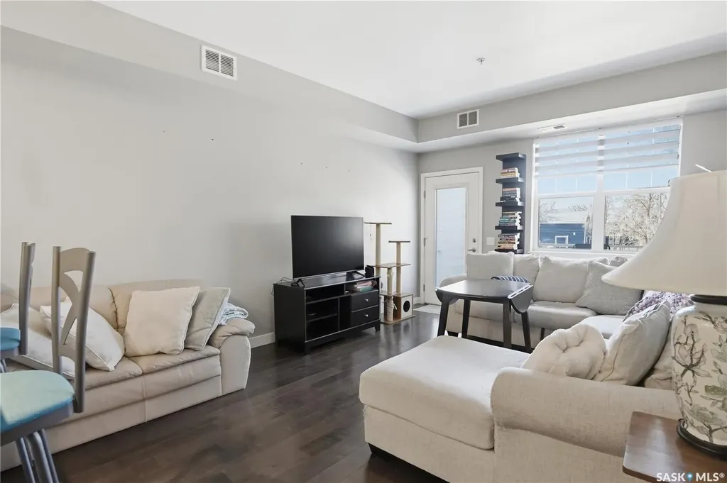 2255 Angus Street Regina SK S4T 2A3