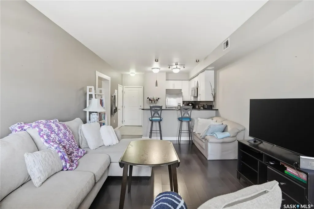 2255 Angus Street Regina SK S4T 2A3