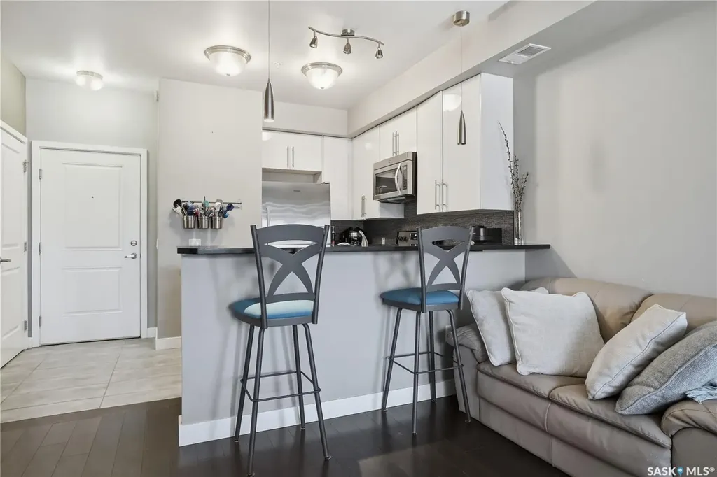 2255 Angus Street Regina SK S4T 2A3