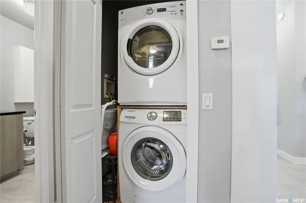 2255 Angus Street Regina SK S4T 2A3