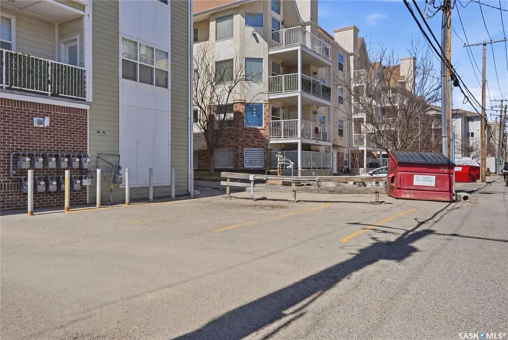 2255 Angus Street Regina SK S4T 2A3