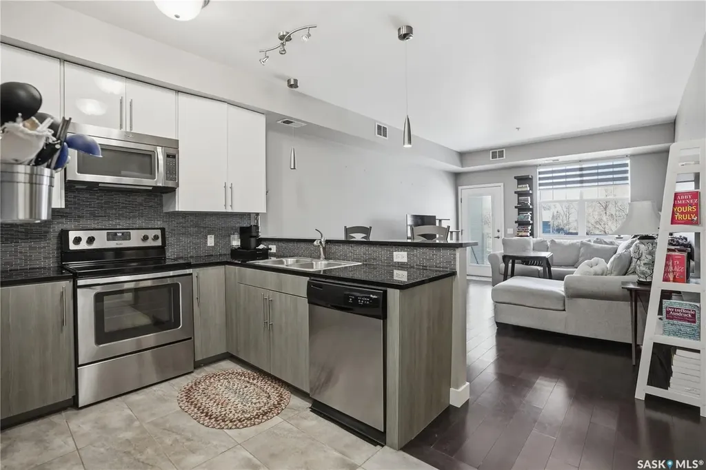 2255 Angus Street Regina SK S4T 2A3