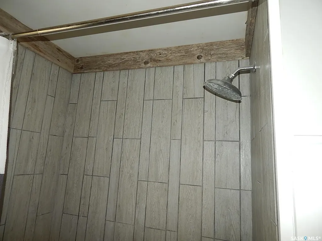 222 Westview Drive Coronach SK S0H 0Z0