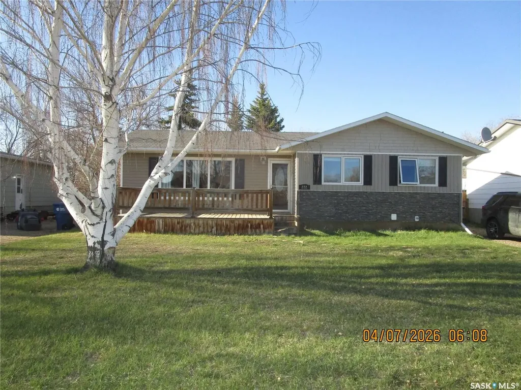 222 Westview Drive Coronach SK S0H 0Z0