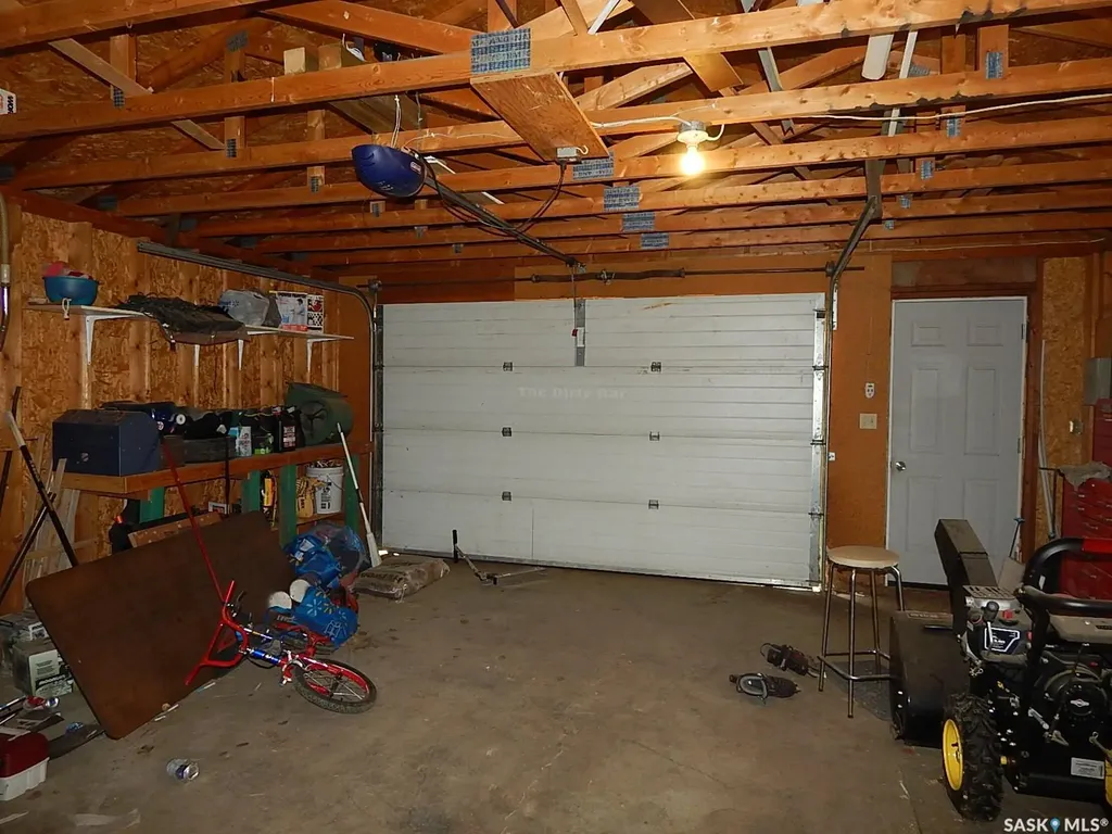 222 Westview Drive Coronach SK S0H 0Z0