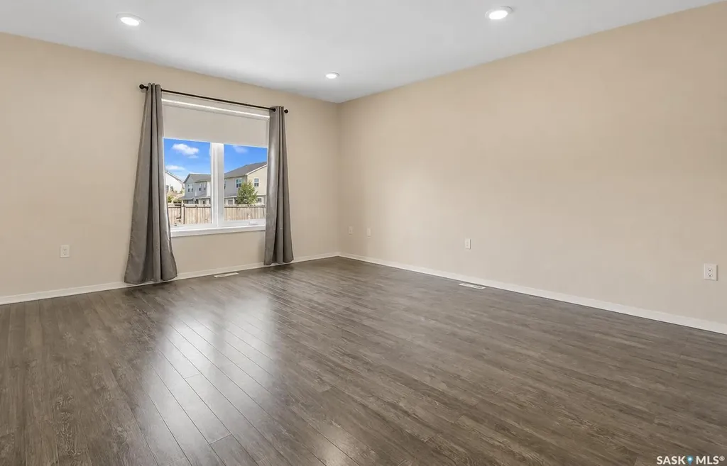 1322 107th Street North Battleford SK S9A 1Z7