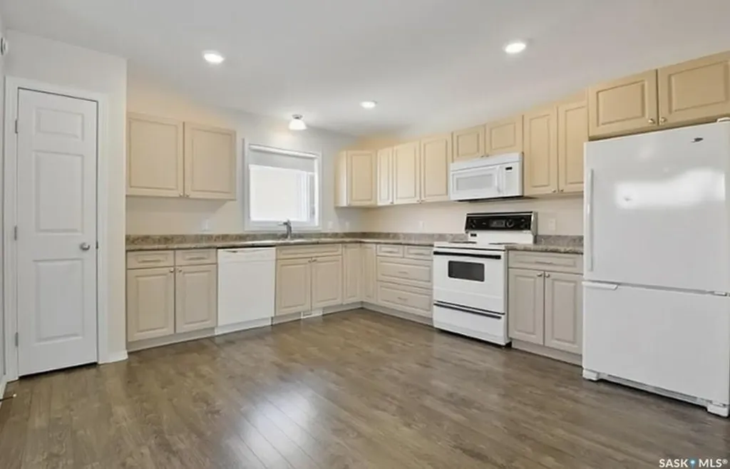 1322 107th Street North Battleford SK S9A 1Z7