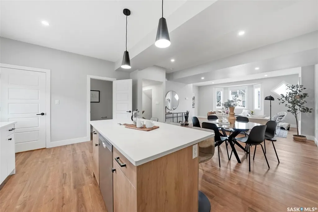 3220 11th Street W Saskatoon SK S7M 5M4