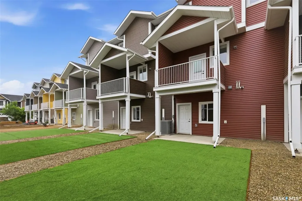 3220 11th Street W Saskatoon SK S7M 5M4