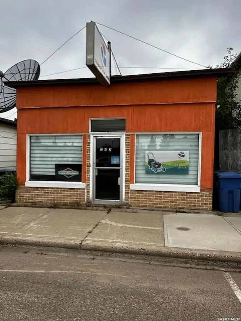 262 3rd Avenue W Melville SK S0A 2P0
