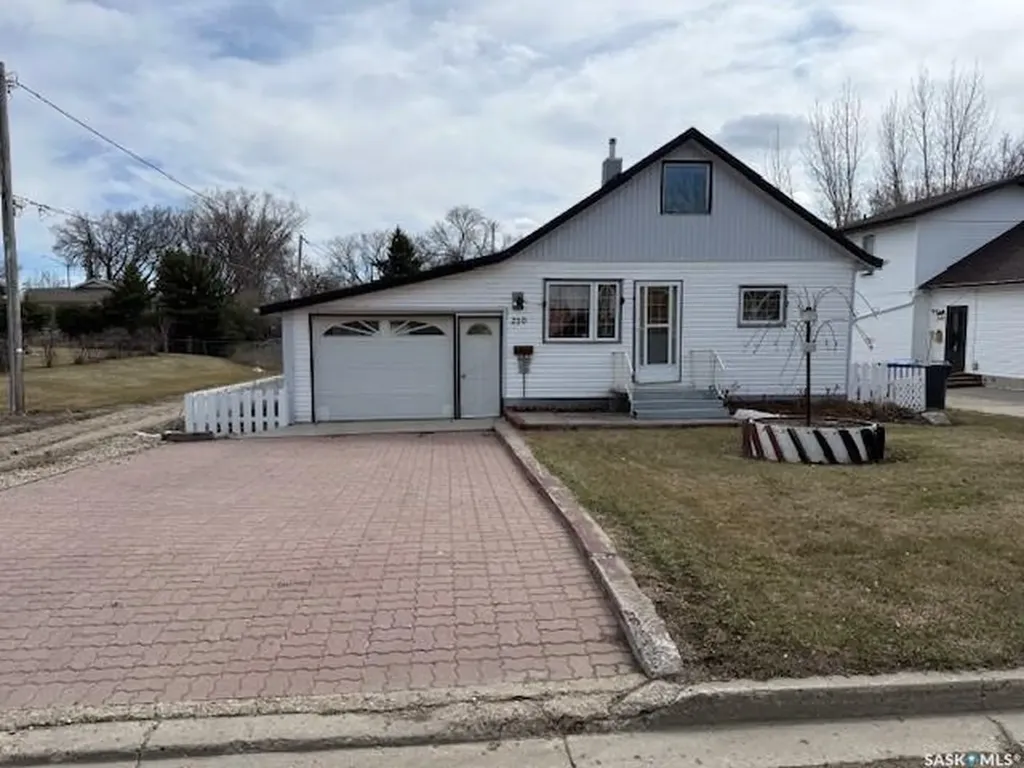 230 Nicholas Street Kamsack SK S0A 1S0