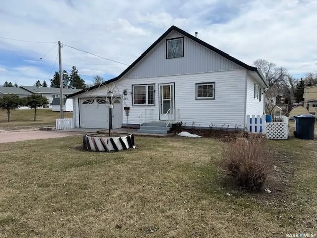230 Nicholas Street Kamsack SK S0A 1S0