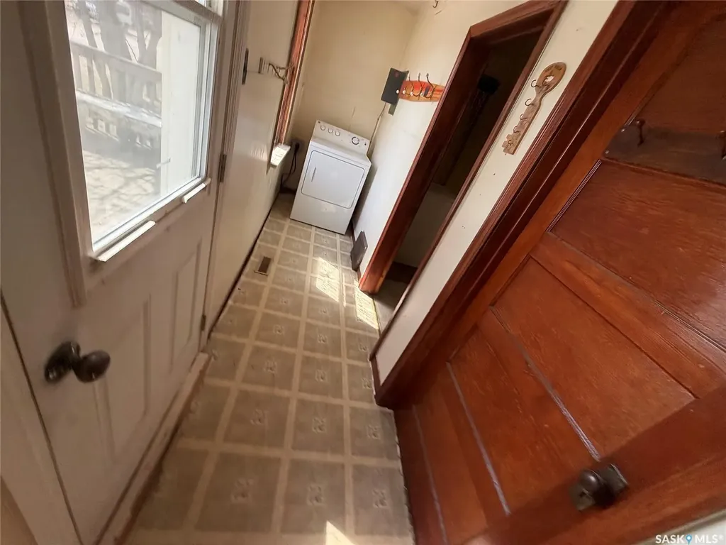 639 Albert Street Hudson Bay SK S0E 0Y0
