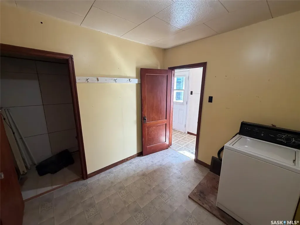 639 Albert Street Hudson Bay SK S0E 0Y0