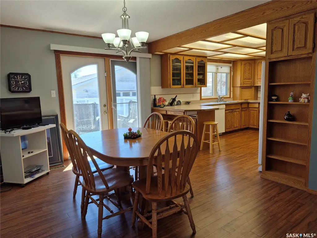 246 Battleford Trail Swift Current SK S9H 4J5