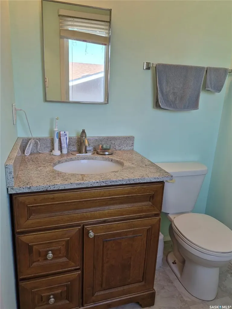 246 Battleford Trail Swift Current SK S9H 4J5