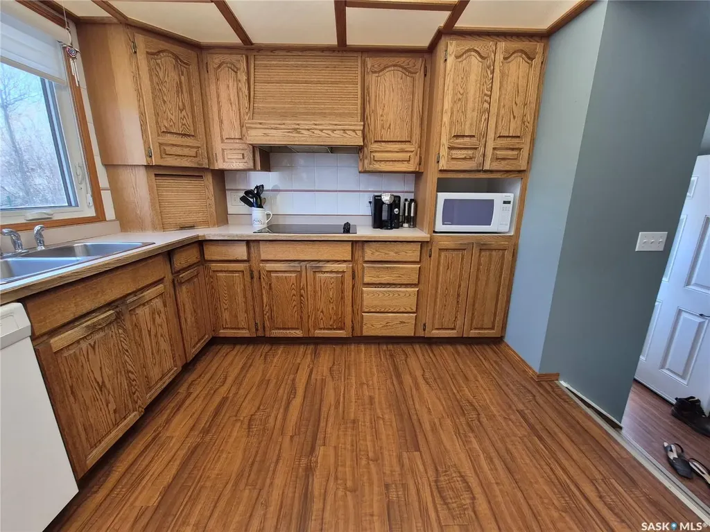 246 Battleford Trail Swift Current SK S9H 4J5
