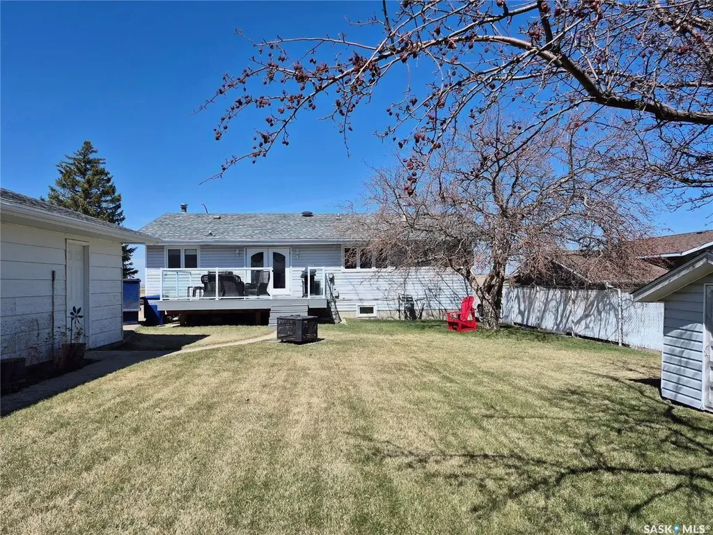 246 Battleford Trail Swift Current SK S9H 4J5