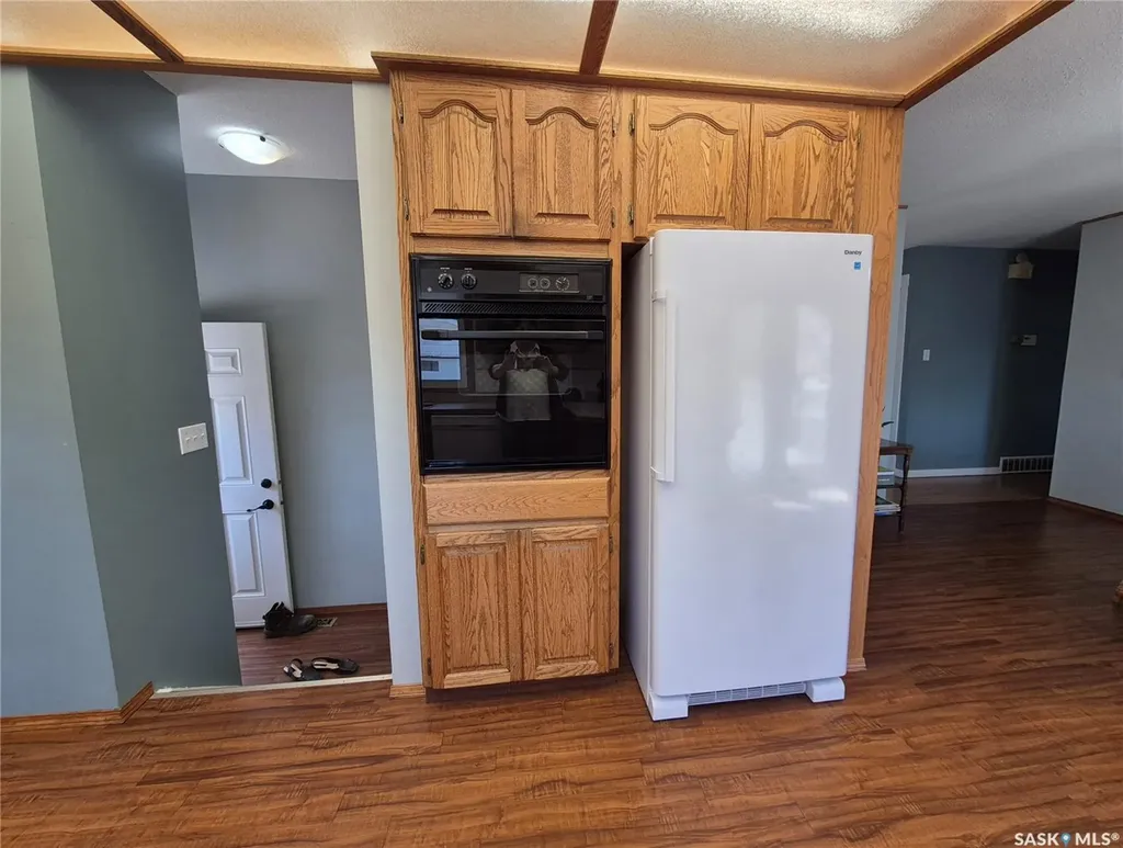 246 Battleford Trail Swift Current SK S9H 4J5