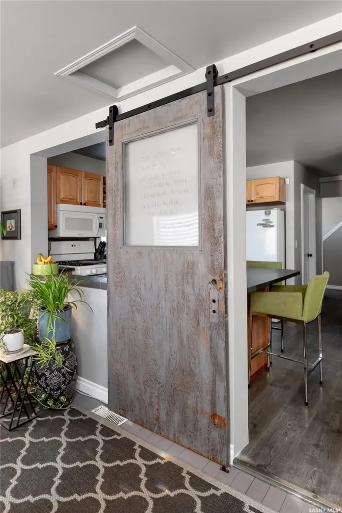 311 F Avenue S Saskatoon SK S7M 1T7