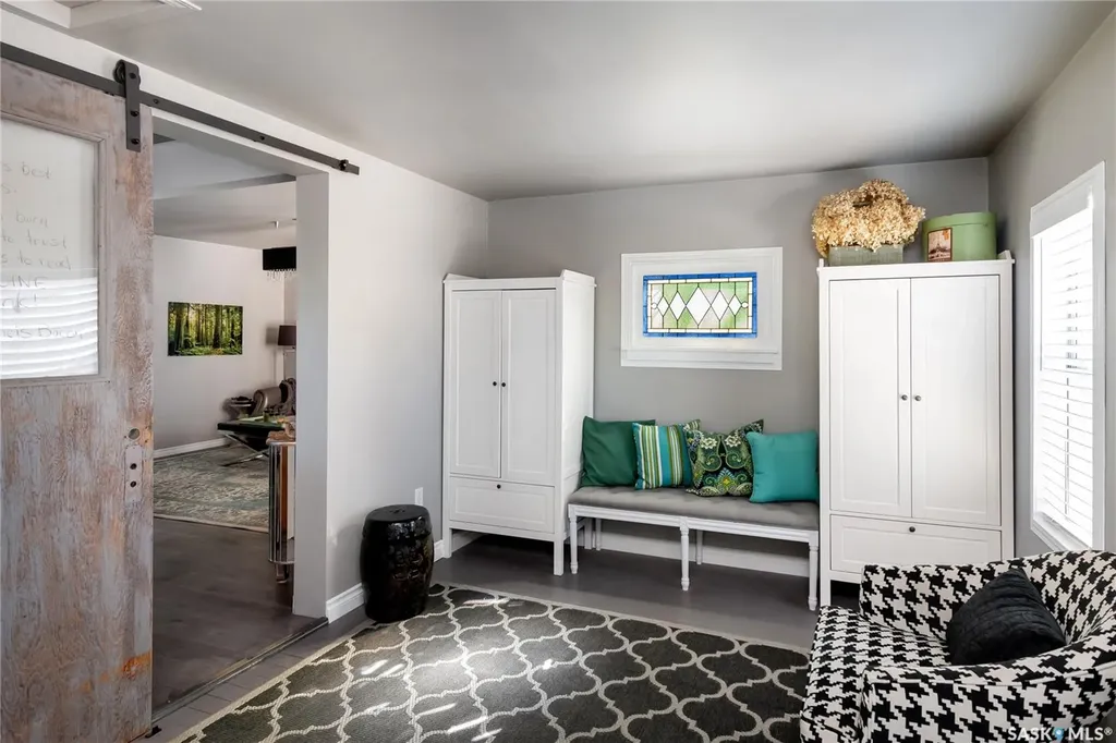 311 F Avenue S Saskatoon SK S7M 1T7