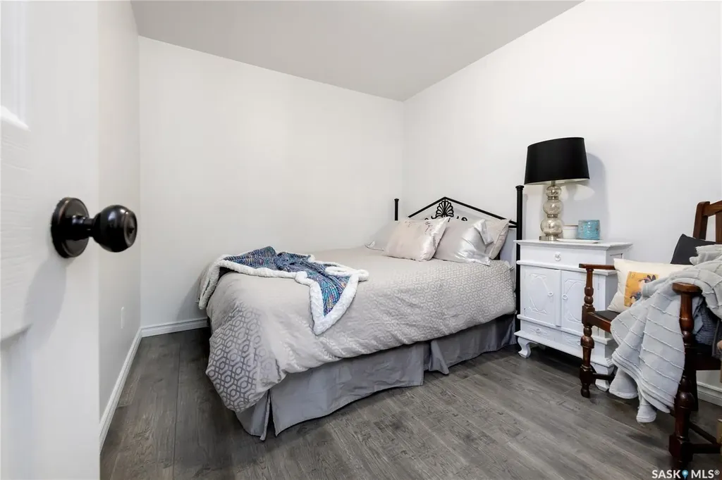 311 F Avenue S Saskatoon SK S7M 1T7
