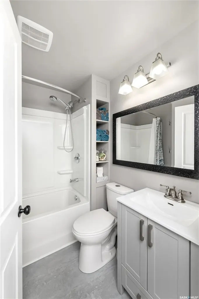 311 F Avenue S Saskatoon SK S7M 1T7