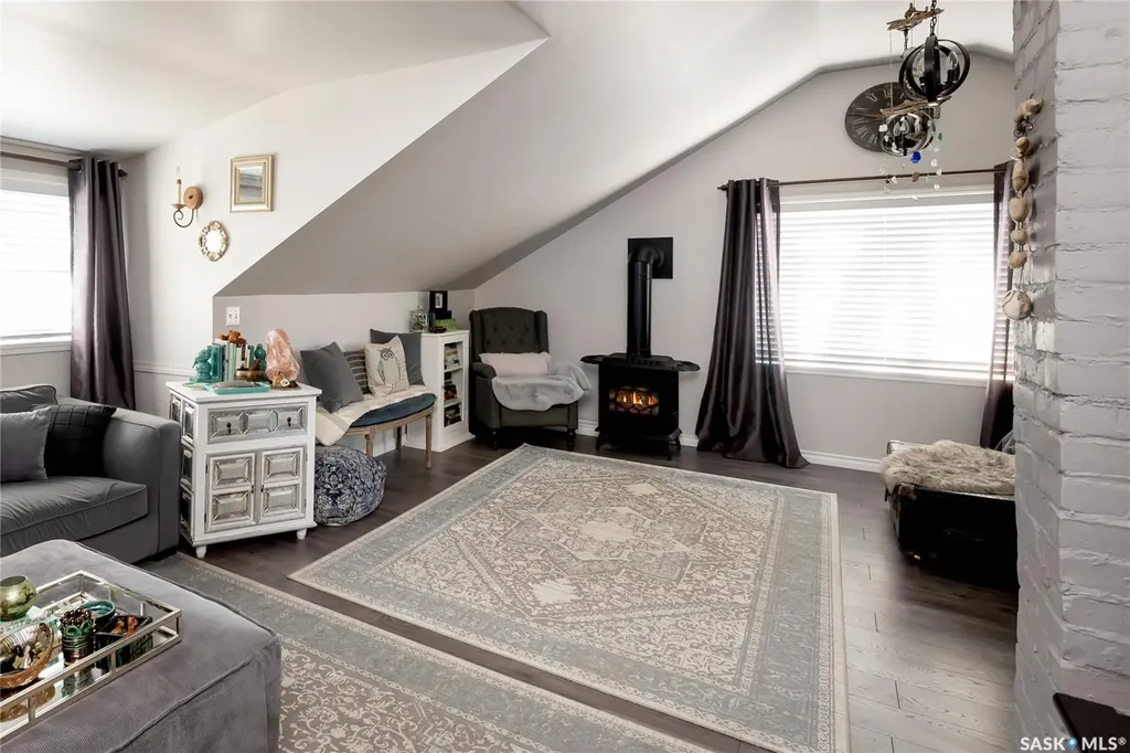 311 F Avenue S Saskatoon SK S7M 1T7