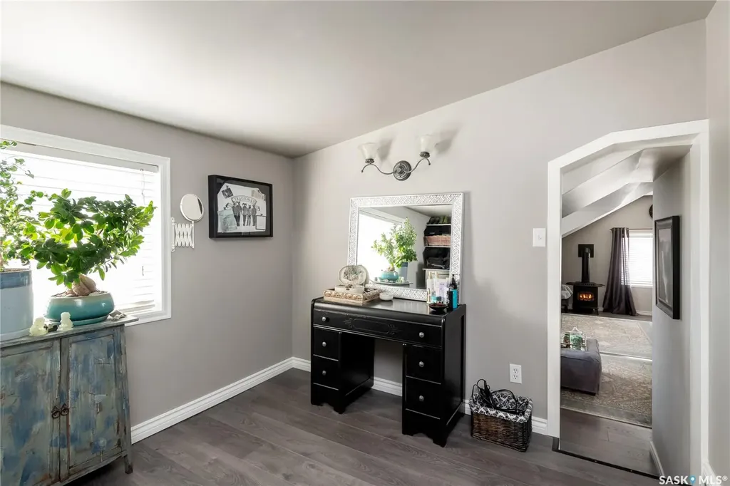 311 F Avenue S Saskatoon SK S7M 1T7